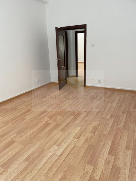 Orhideea, Spatiu birouri 200 mp de inchiriat,  5 birouri